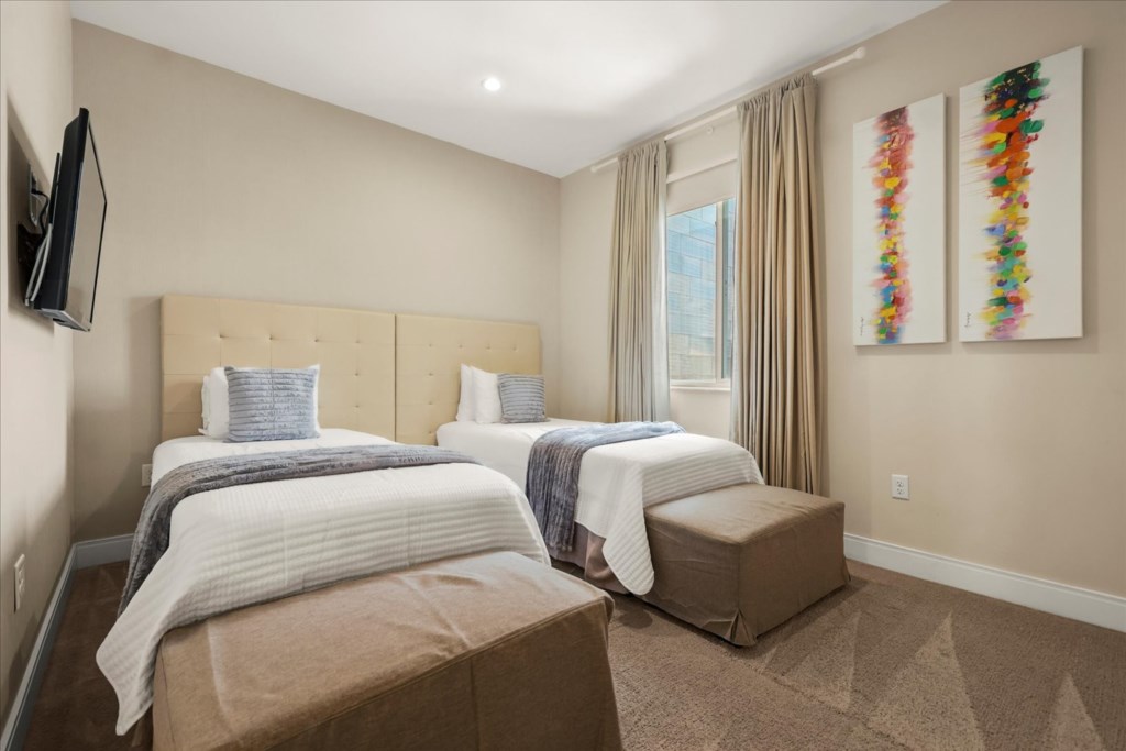 4 bedroom vacation townhouse at Magic Village Yards - Image 12