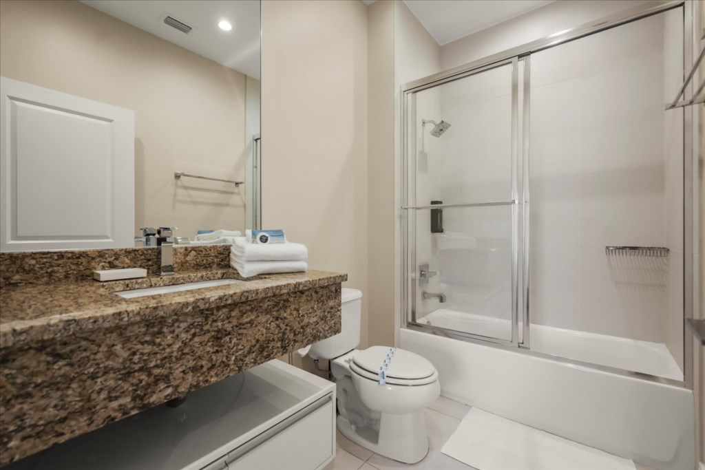 4 bedroom vacation townhouse at Magic Village Yards - Image 24