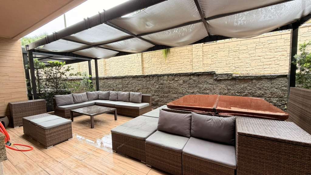 4 bedroom vacation townhouse at Magic Village Views - Image 12