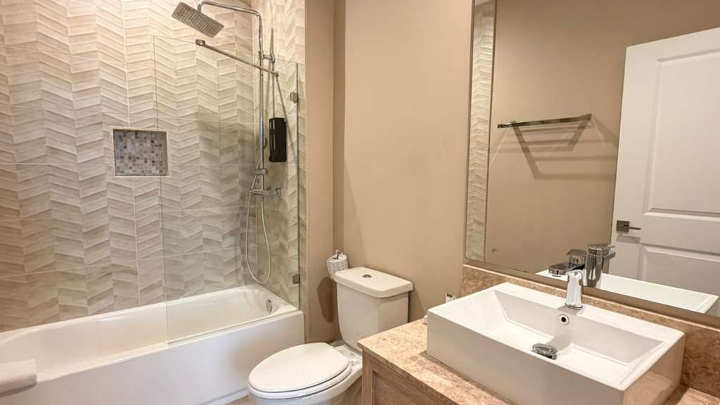 4 bedroom vacation townhouse at Magic Village Views - Image 14