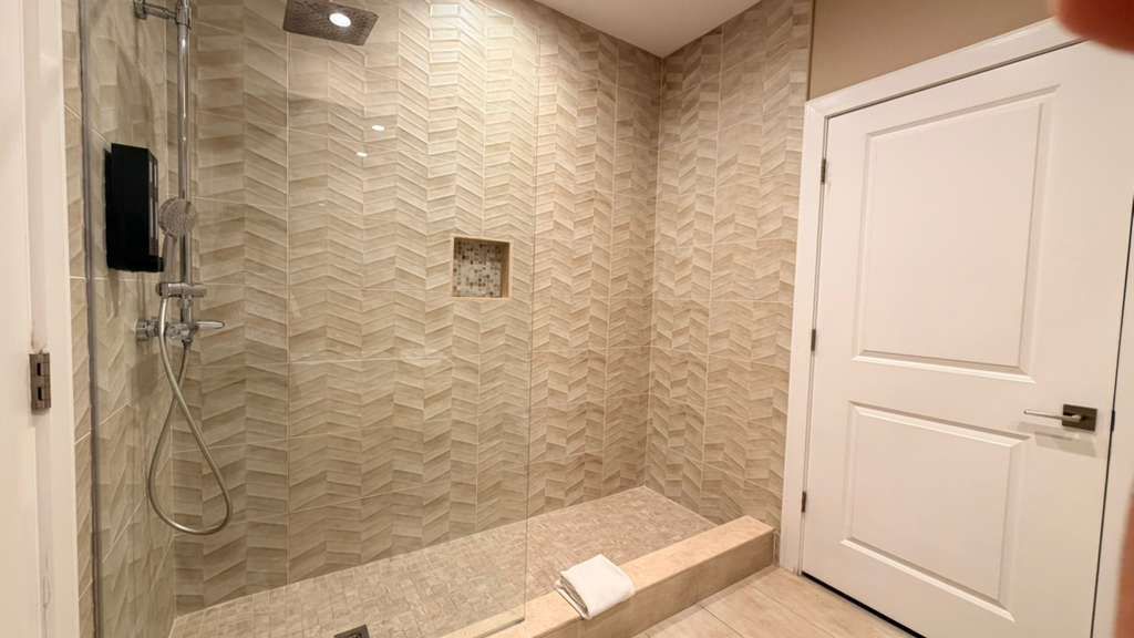 4 bedroom vacation townhouse at Magic Village Views - Image 16