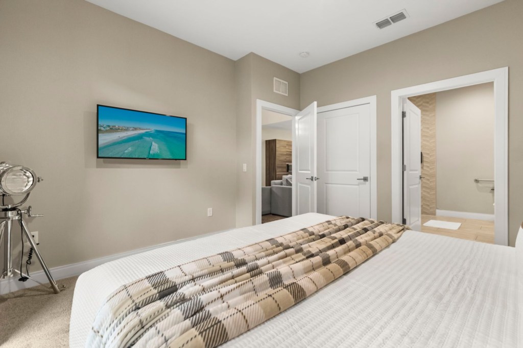 Bedroom — 7551 Brooklyn Drive, photo 22 of 71