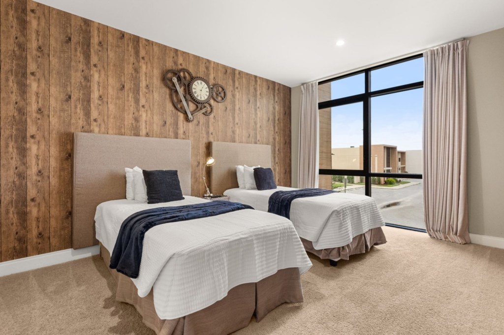 Bedroom — 7551 Brooklyn Drive, photo 26 of 71