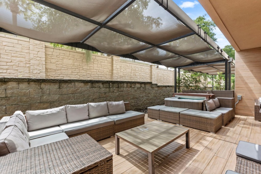 Covered patio — 7551 Brooklyn Drive, photo 29 of 71