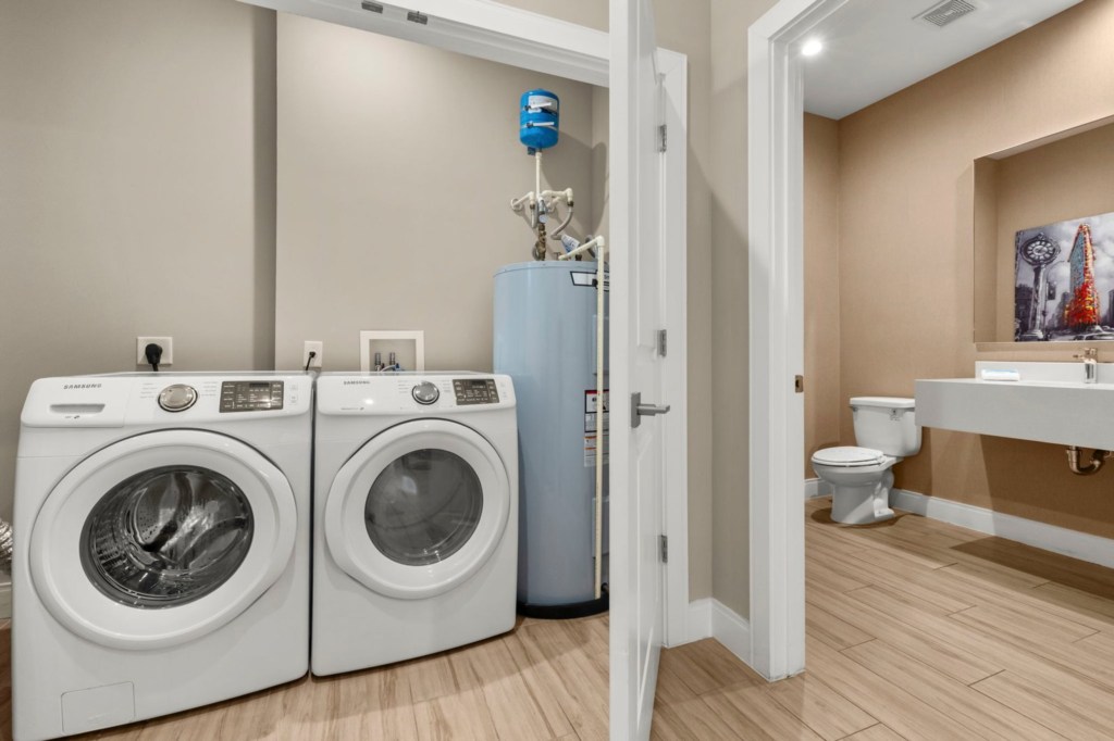 Laundry — 7551 Brooklyn Drive, photo 41 of 71