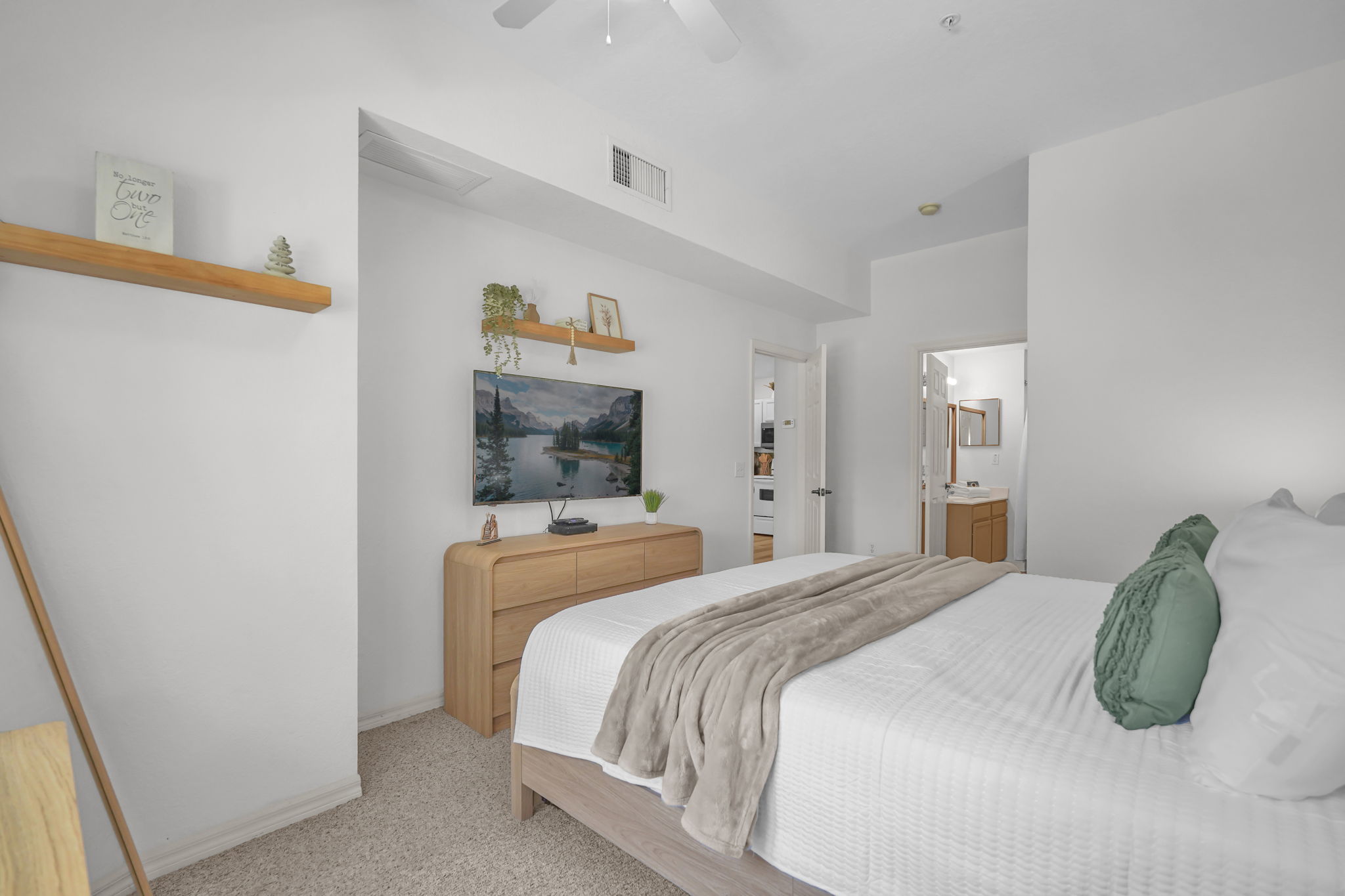 3 bedroom vacation townhouse at The Villas at Seven Dwarfs Lane  - Image 13