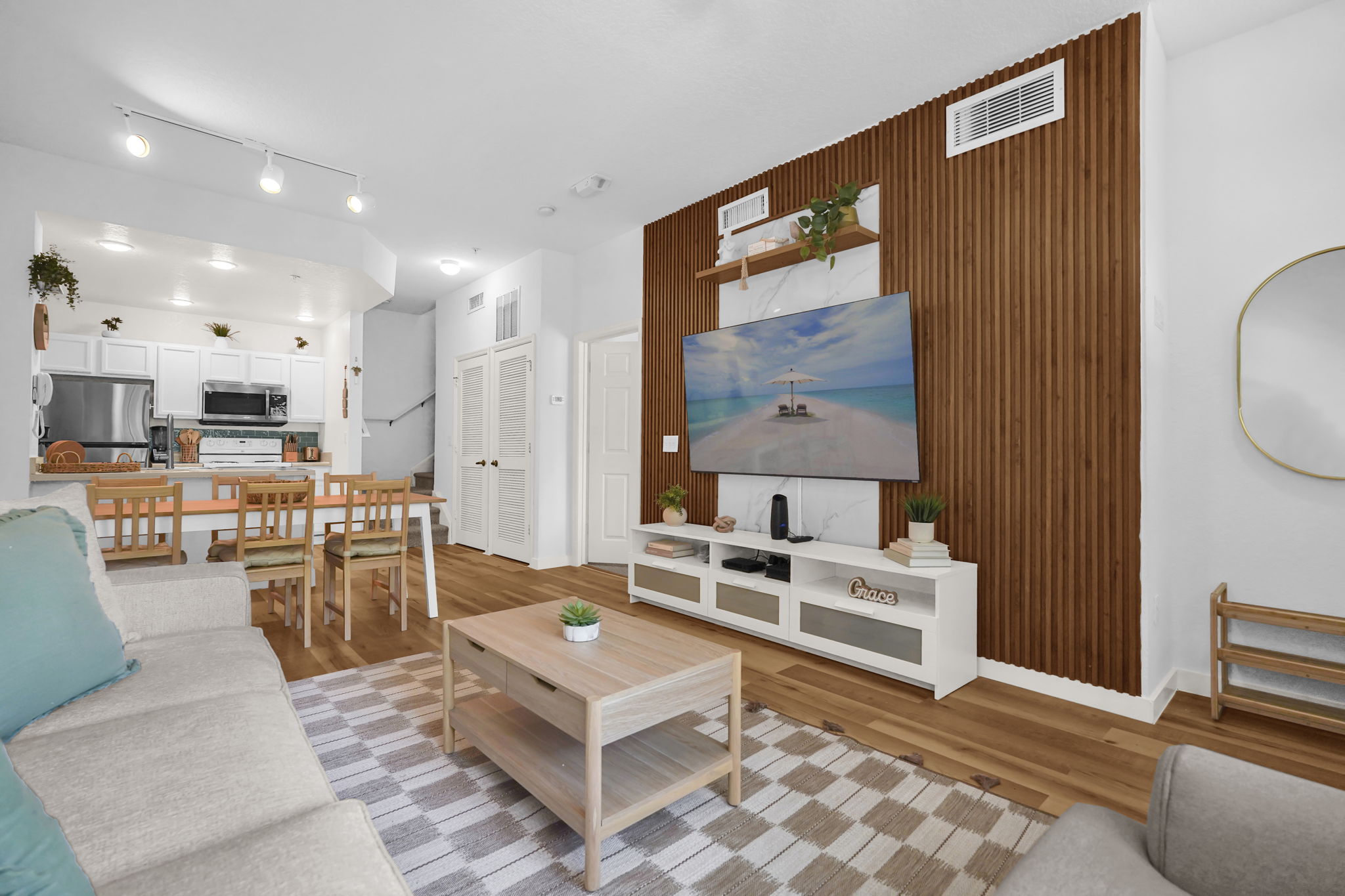 3 bedroom vacation townhouse at The Villas at Seven Dwarfs Lane  - Image 2
