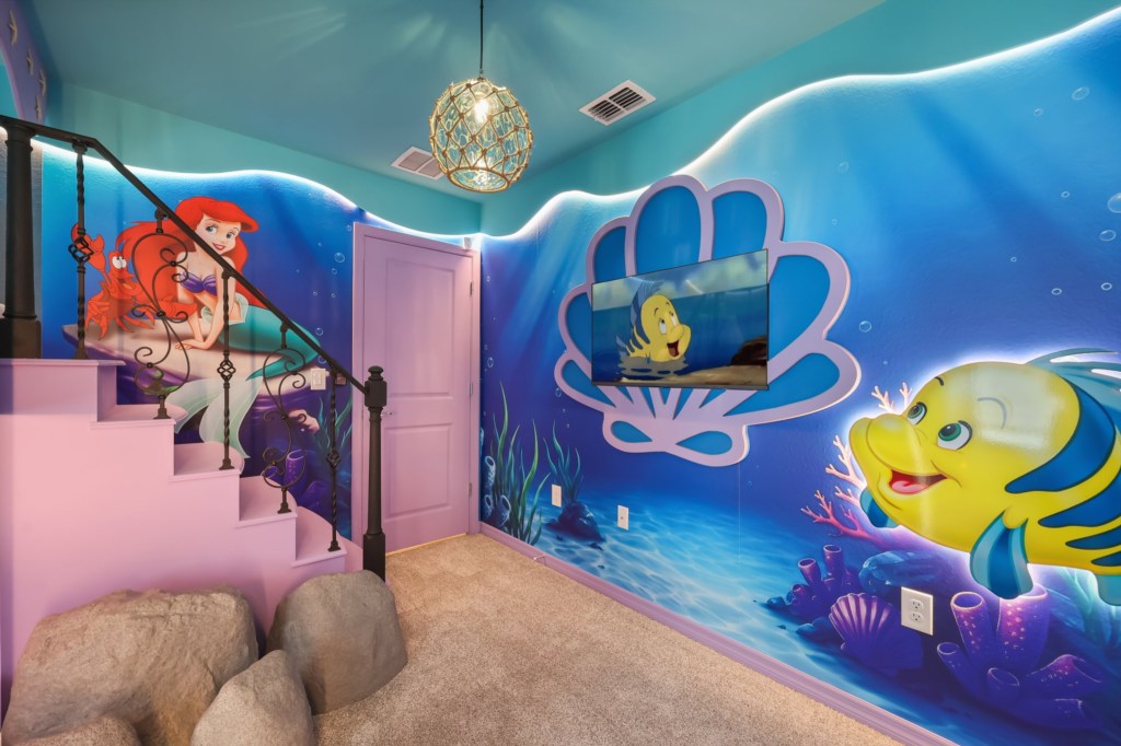 The Little Mermaid - themed bedroom