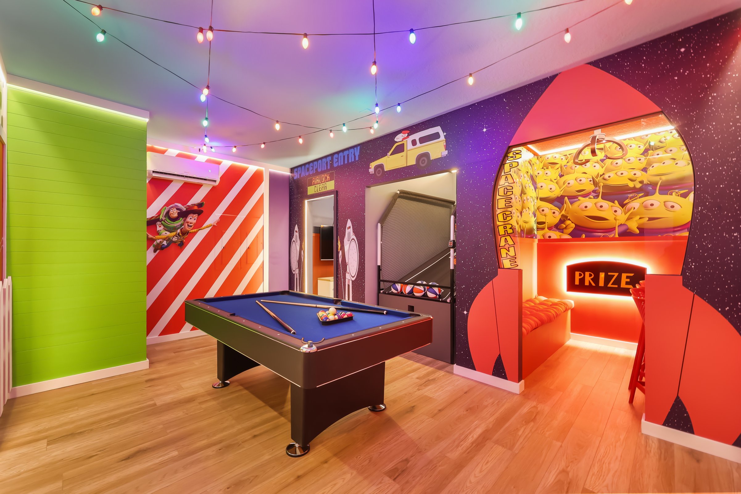 Game room — 16030 Coastal Cove Lane, photo 14 of 114