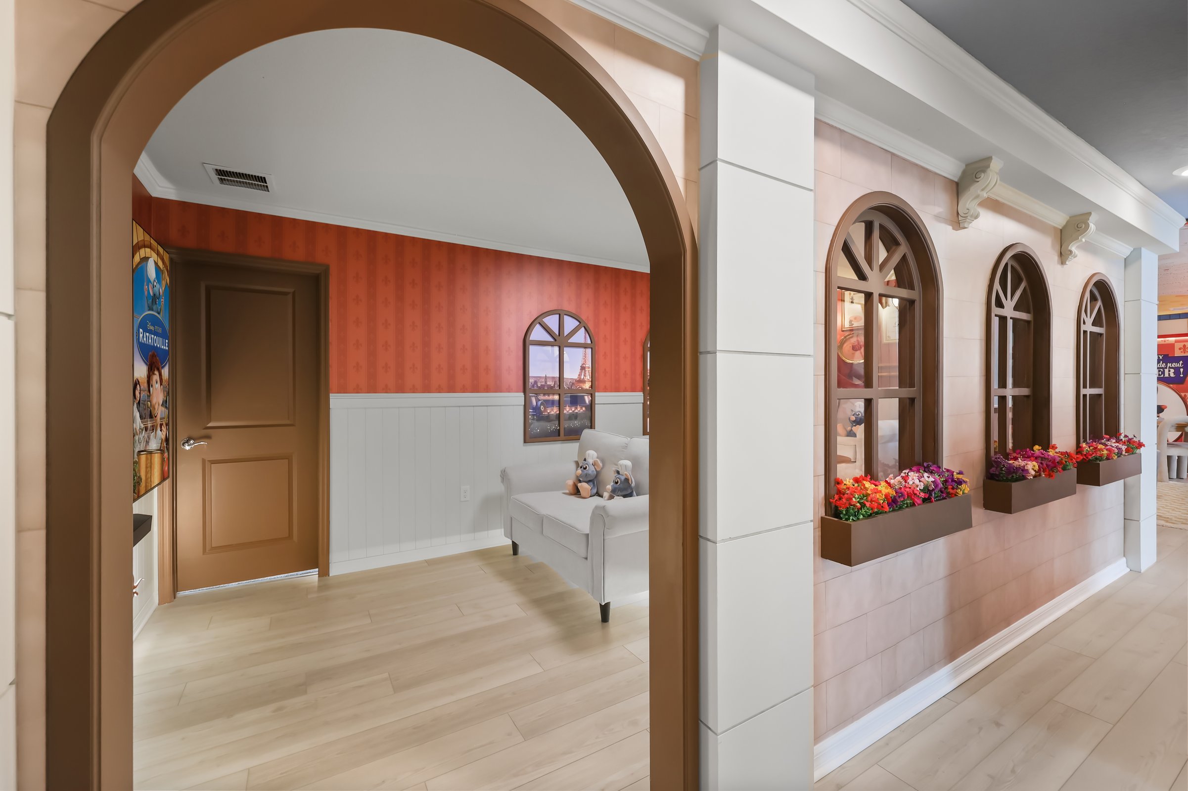 Movie theater — 16030 Coastal Cove Lane, photo 22 of 114