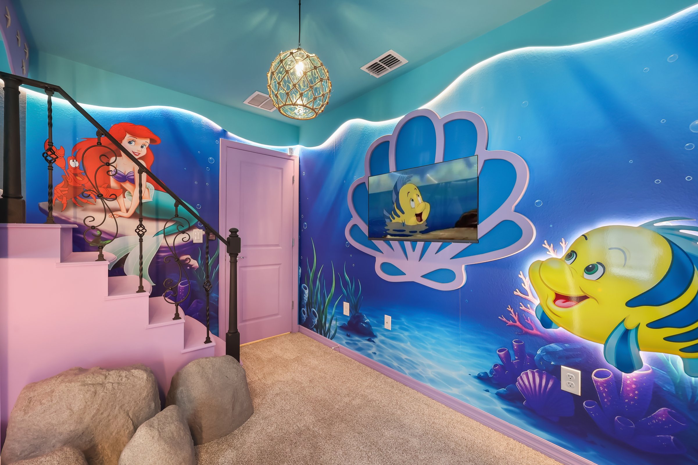 The Little Mermaid - themed bedroom — 16030 Coastal Cove Lane, photo 2 of 114