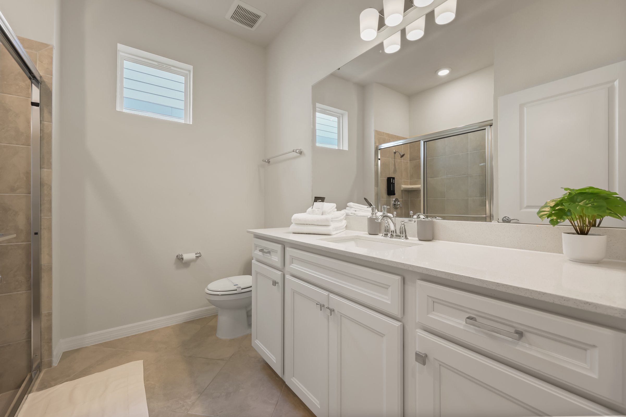 Bathroom — 16030 Coastal Cove Lane, photo 67 of 114