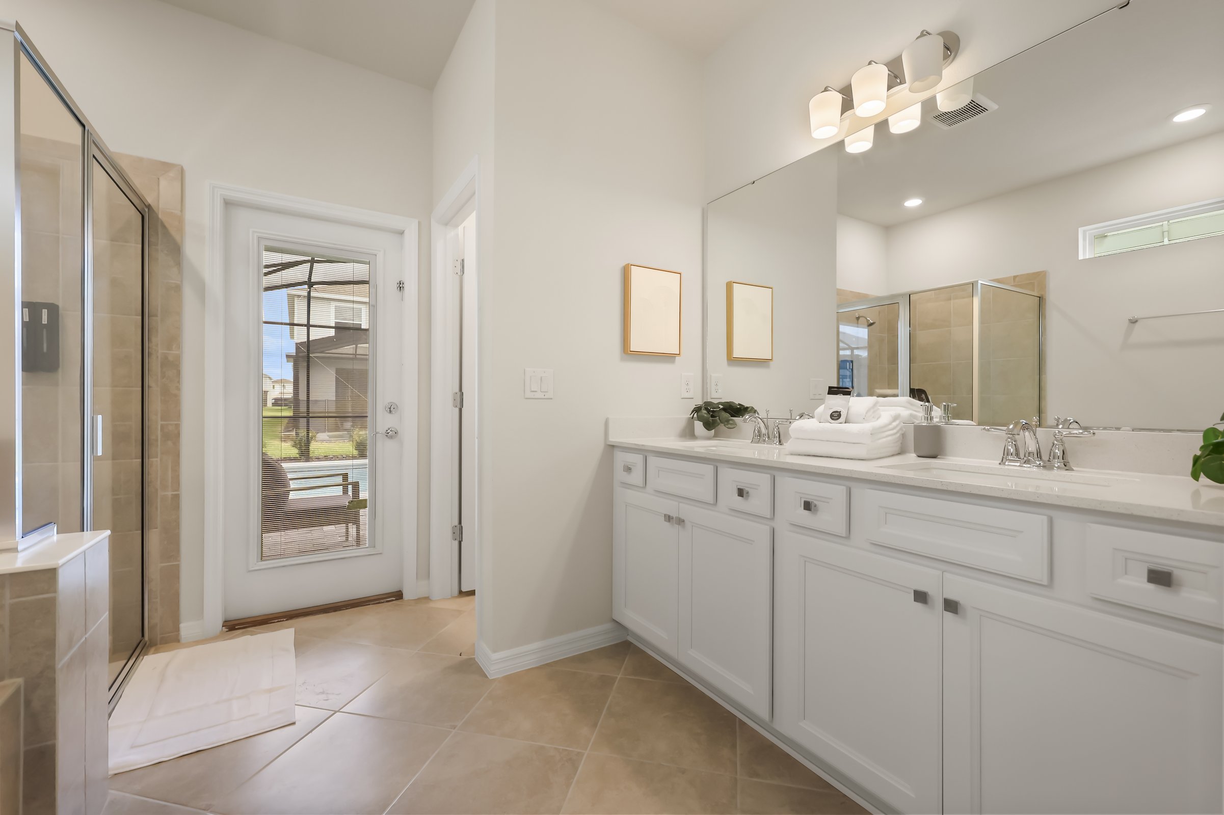 Bathroom — 16030 Coastal Cove Lane, photo 69 of 114