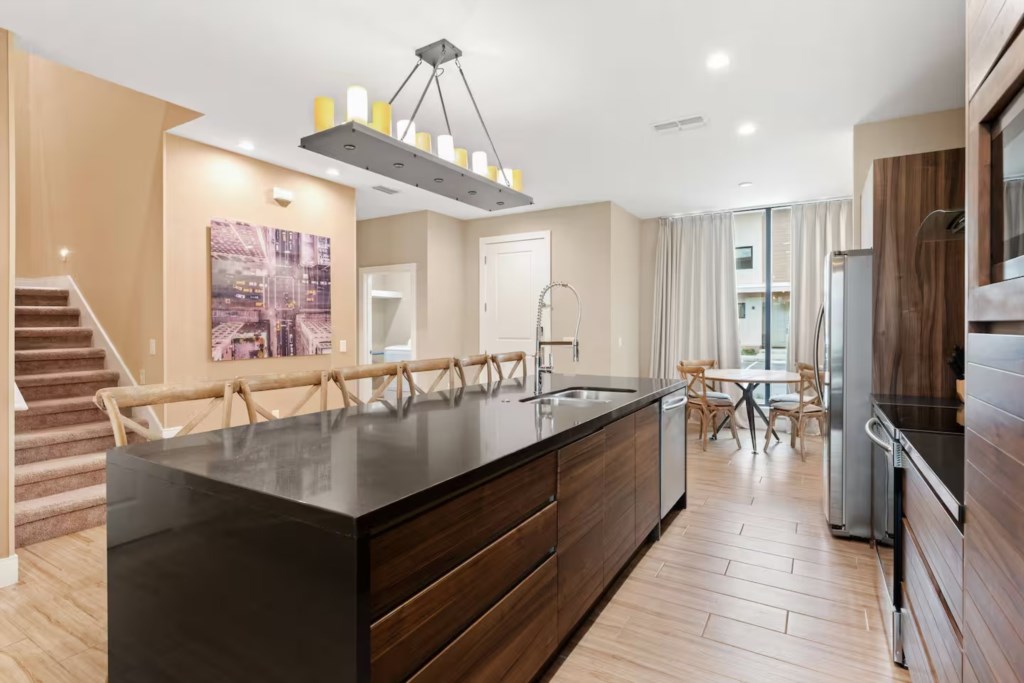 4 bedroom vacation townhouse at Magic Village Views - Image 14