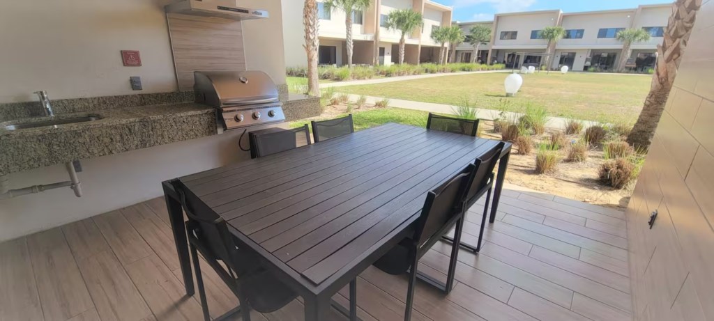 4 bedroom vacation townhouse at Magic Village Views - Image 23