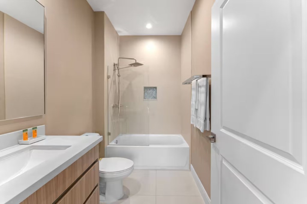 4 bedroom vacation townhouse at Magic Village Views - Image 26