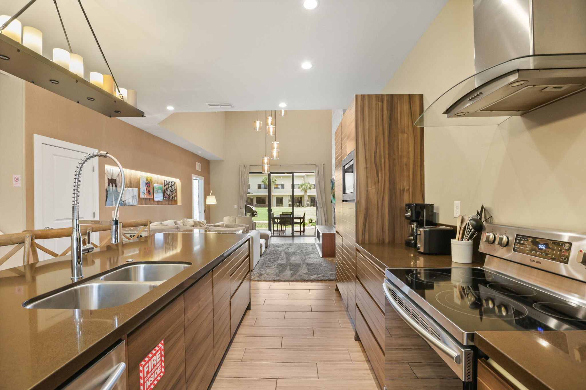 4 bedroom vacation townhouse at Magic Village Views - Image 10