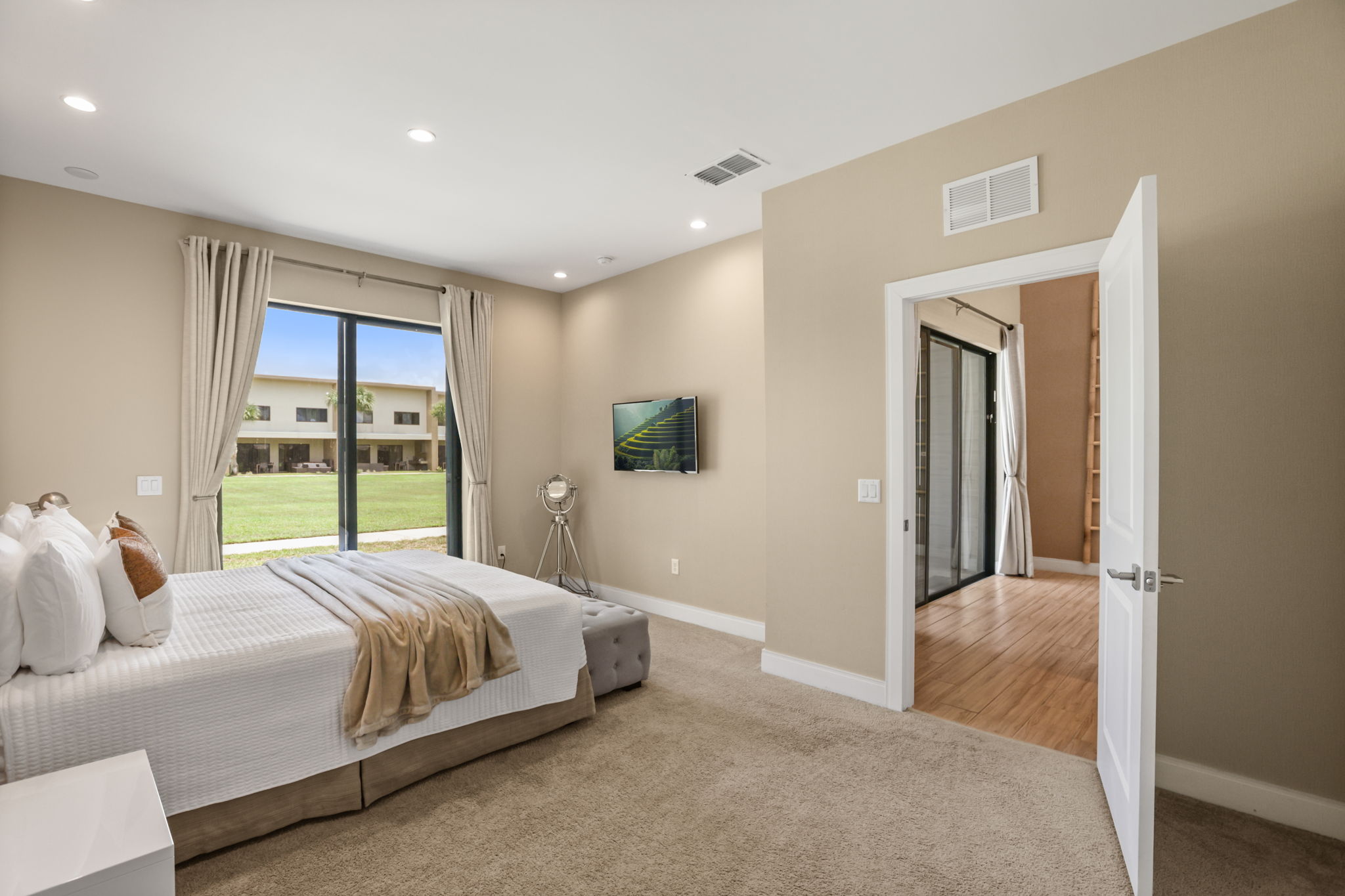 4 bedroom vacation townhouse at Magic Village Views - Image 13