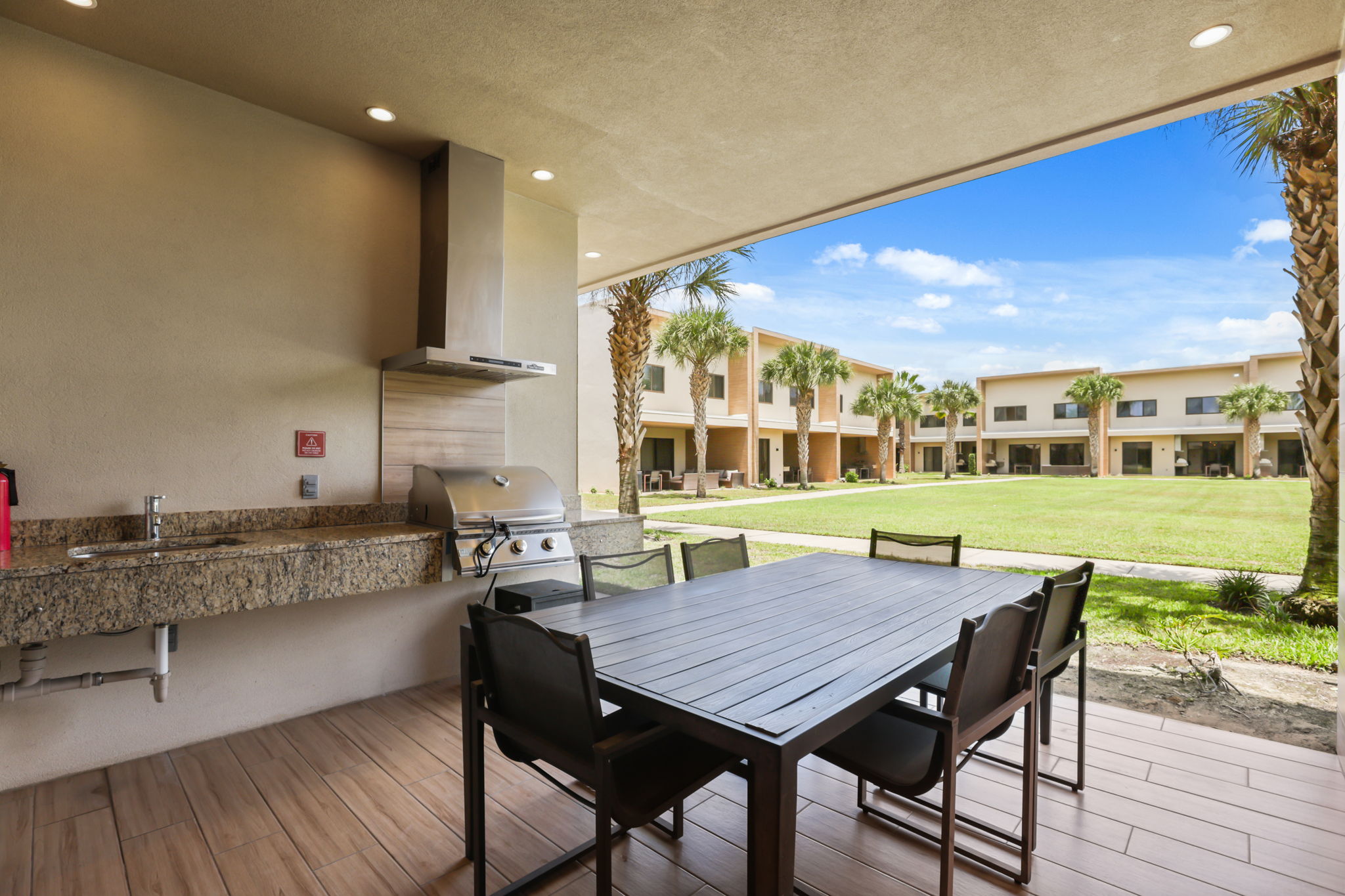 4 bedroom vacation townhouse at Magic Village Views - Image 22