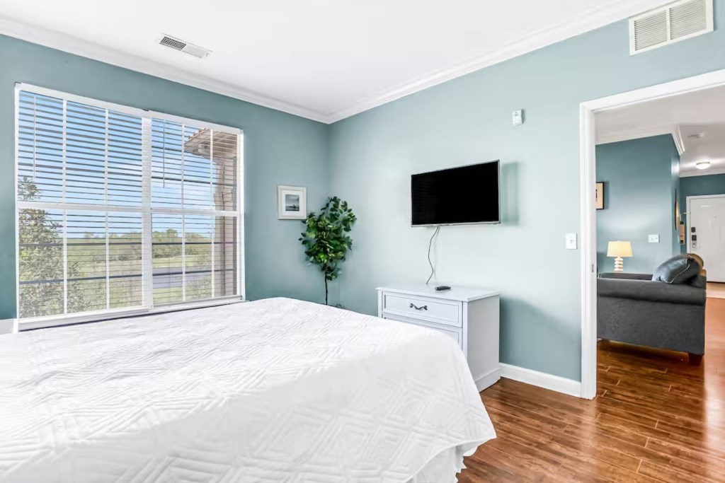2 bedroom vacation apartment at Tuscana Resort - Image 11