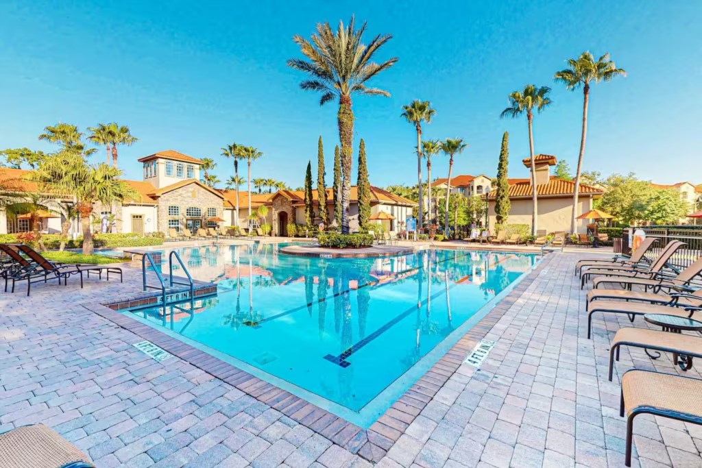 2 bedroom vacation apartment at Tuscana Resort - Image 25