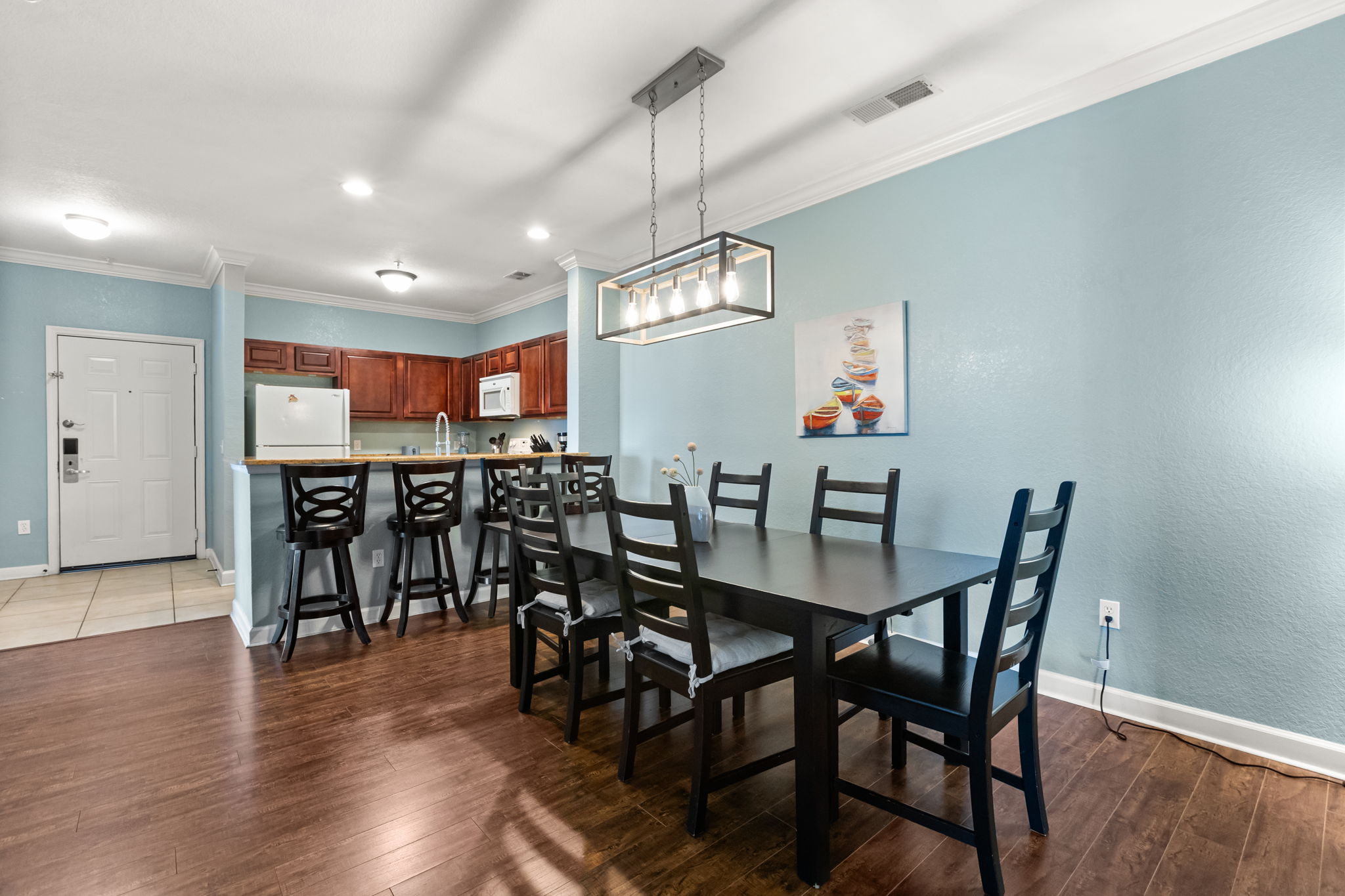 2 bedroom vacation apartment at Tuscana Resort - Image 8