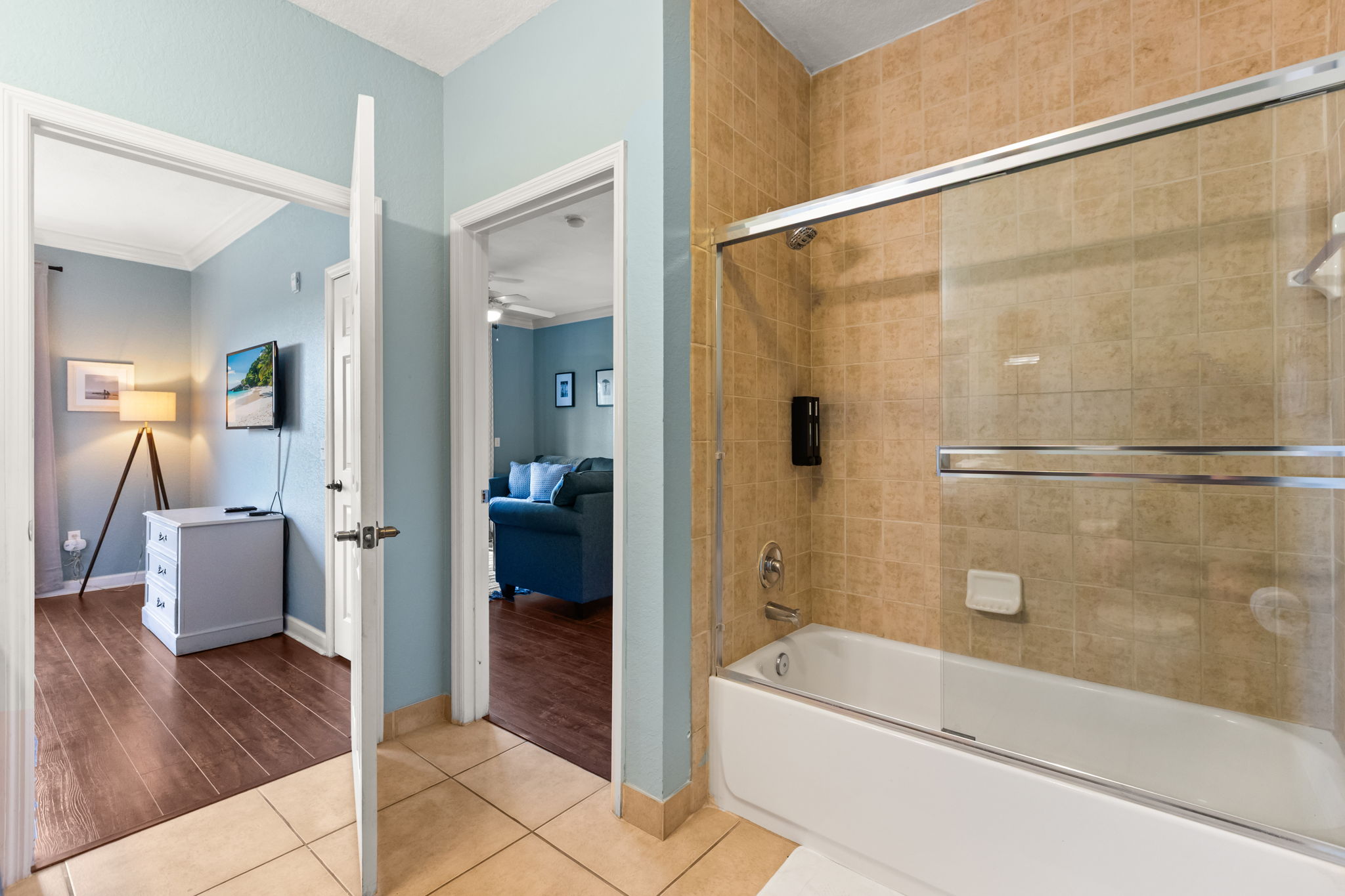 2 bedroom vacation apartment at Tuscana Resort - Image 24