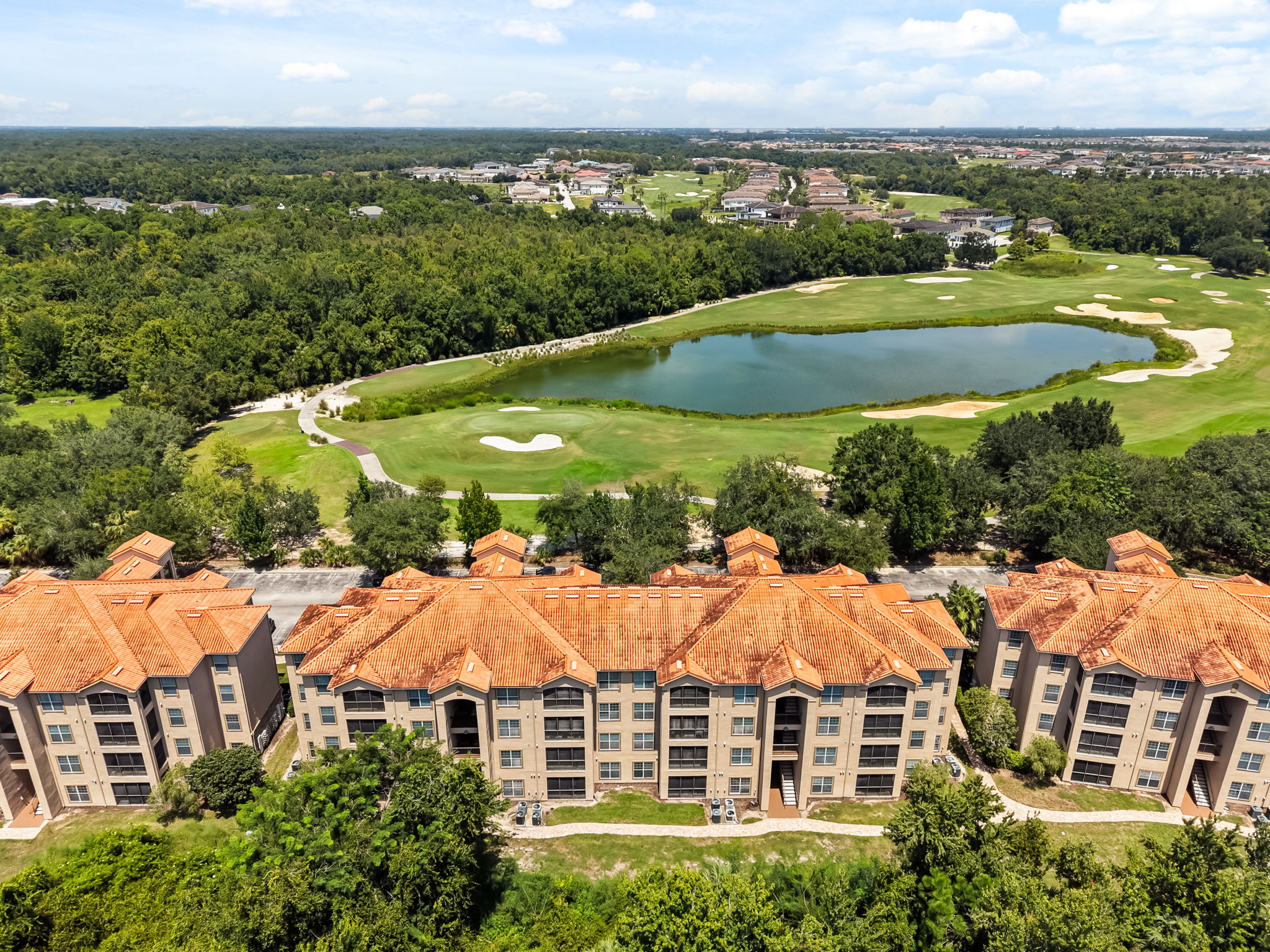 2 bedroom vacation apartment at Tuscana Resort - Image 33