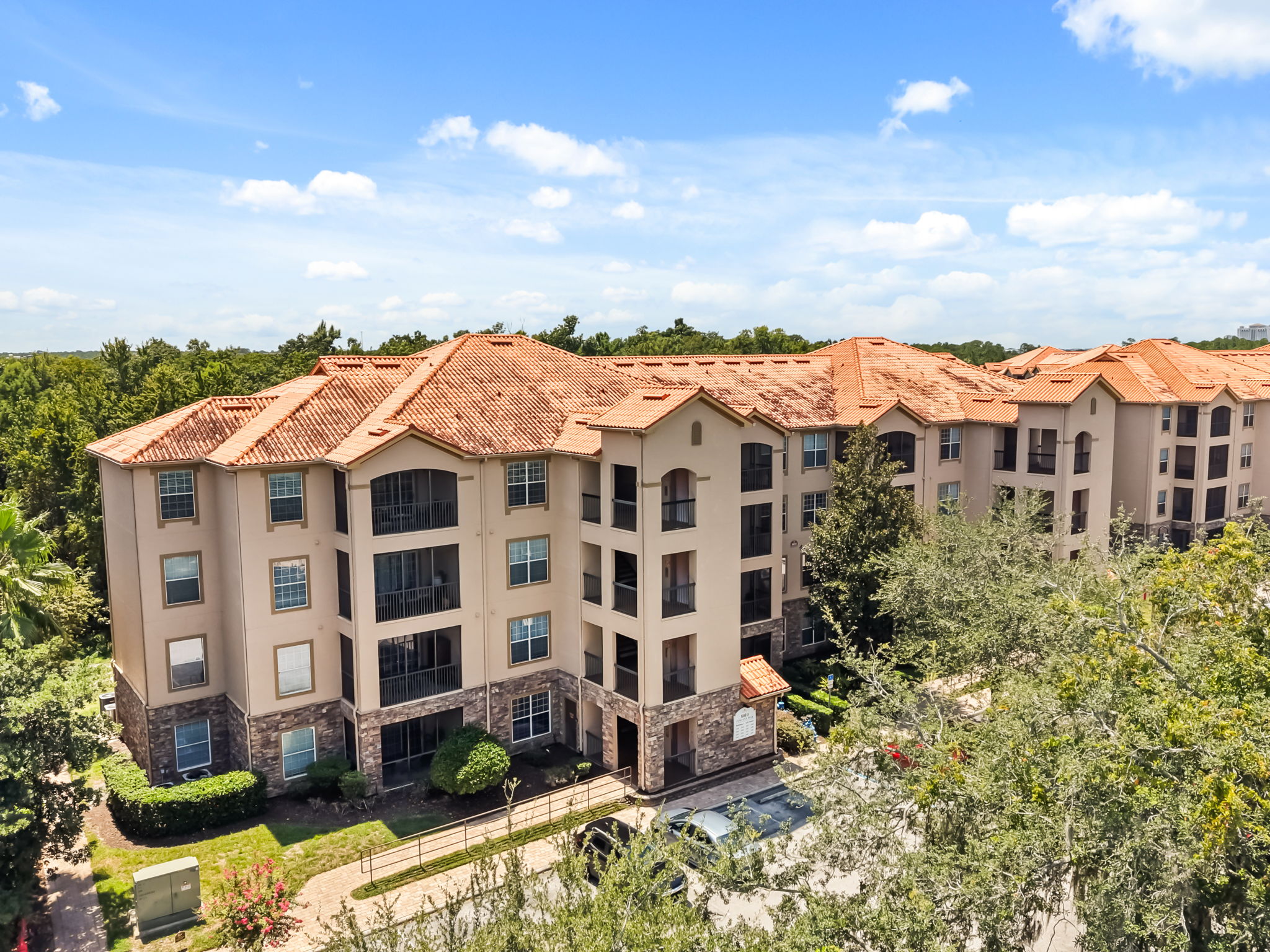 2 bedroom vacation apartment at Tuscana Resort - Image 27