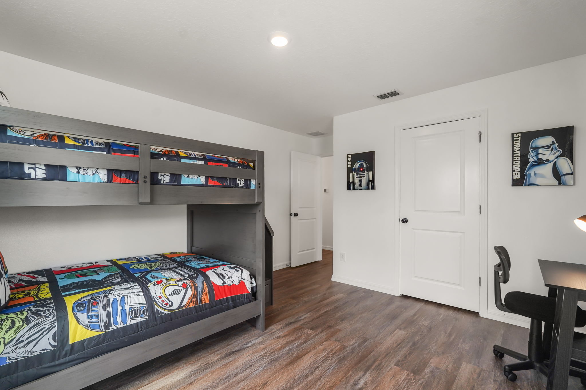 3 bedroom vacation townhouse at The Enclaves at Festival - Image 14