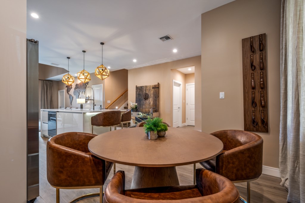DiningTable