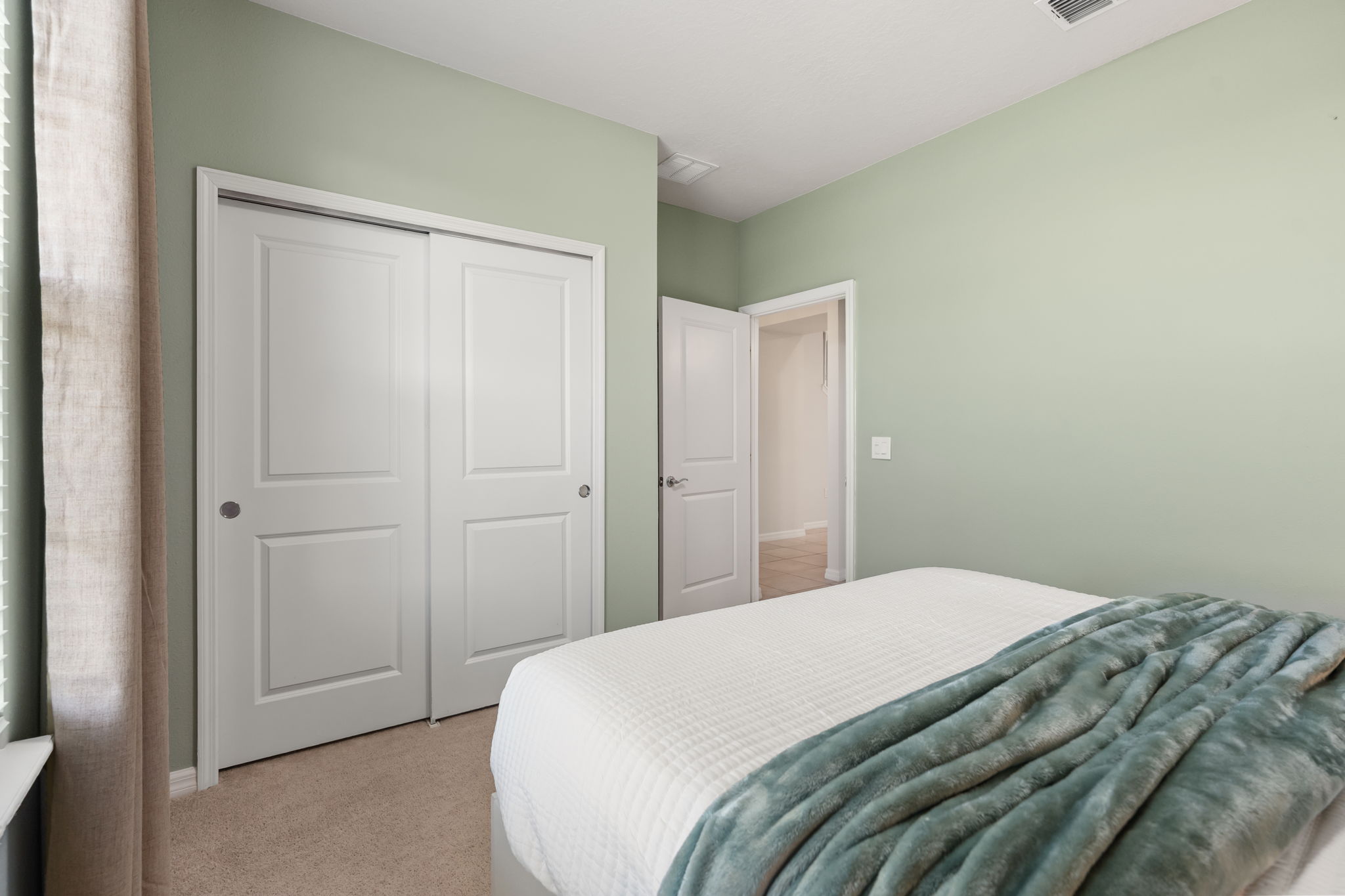 Bedroom — 3745 Pacific Lane, photo 22 of 83