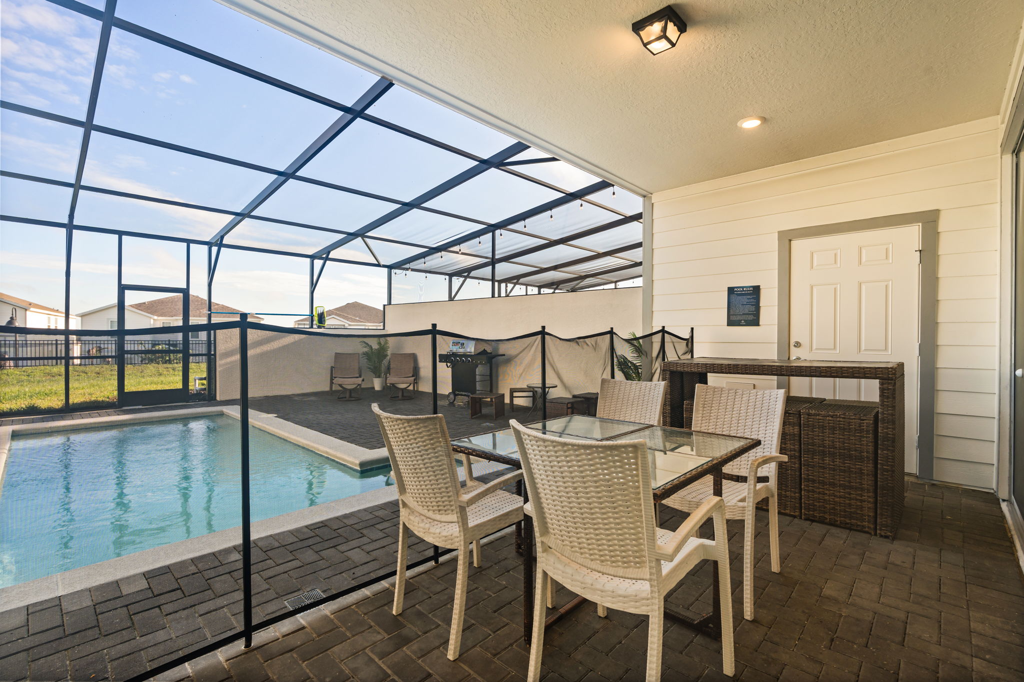 Covered patio — 3745 Pacific Lane, photo 29 of 83
