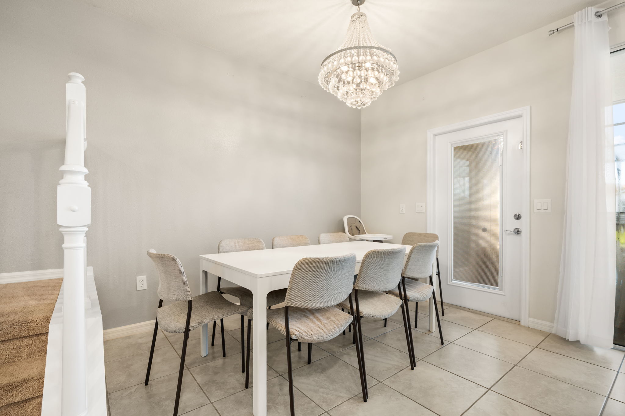 Dining area — 3745 Pacific Lane, photo 6 of 83