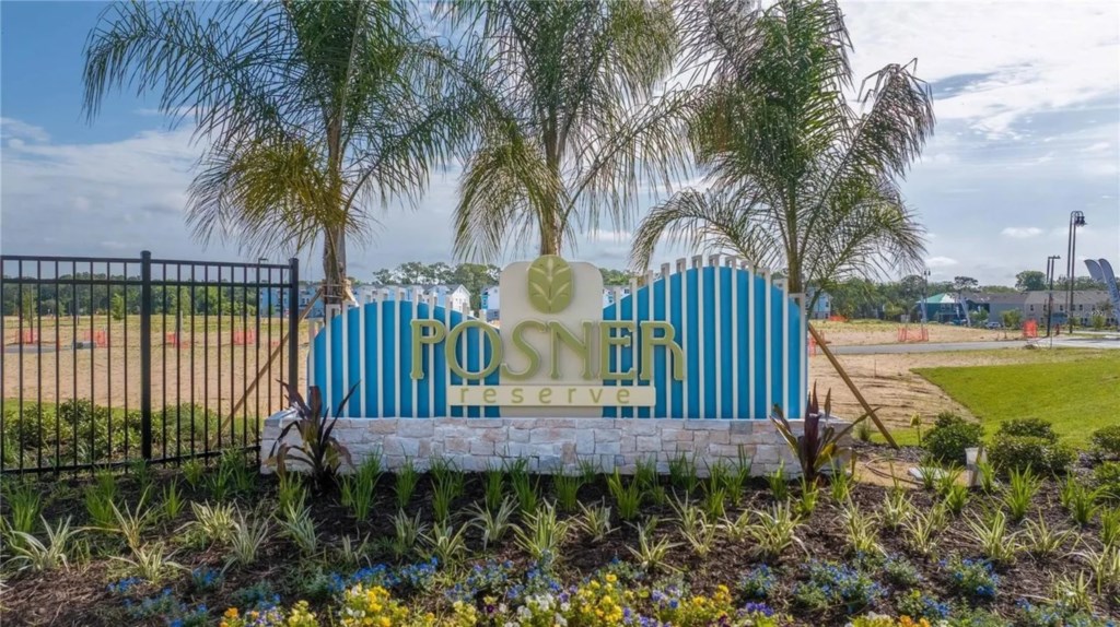 5 bedroom vacation townhouse at Posner Reserve - Image 1