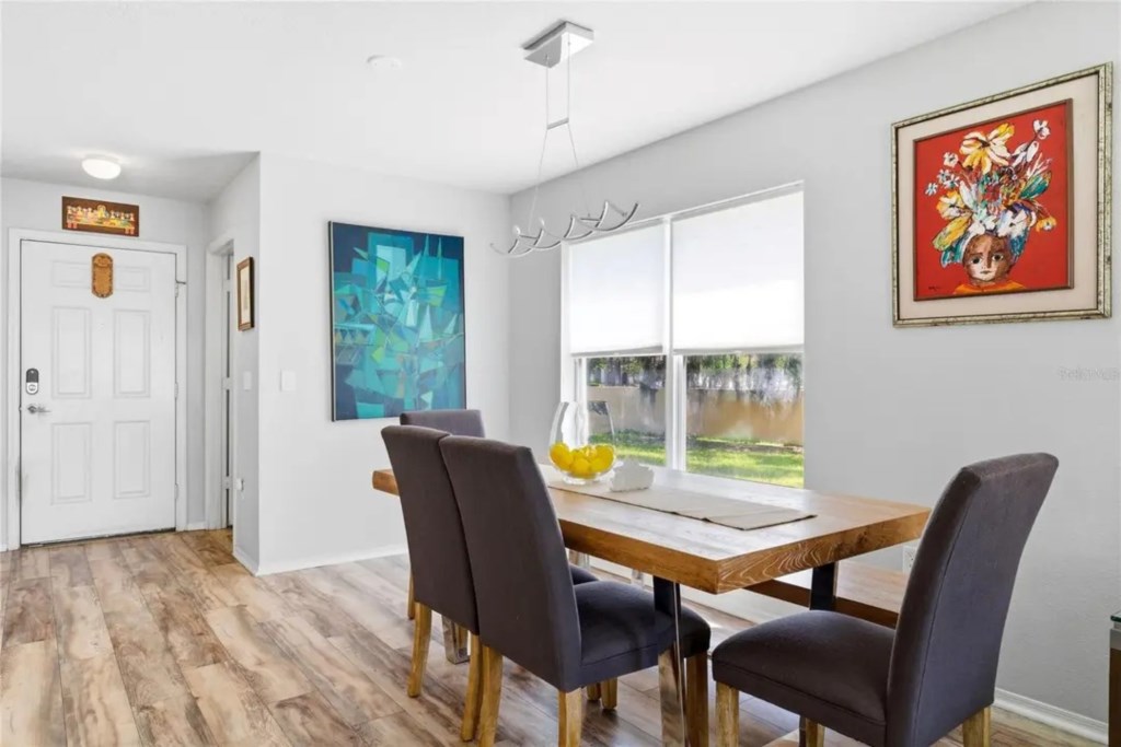 3 bedroom vacation townhouse at Compass Bay - Image 4