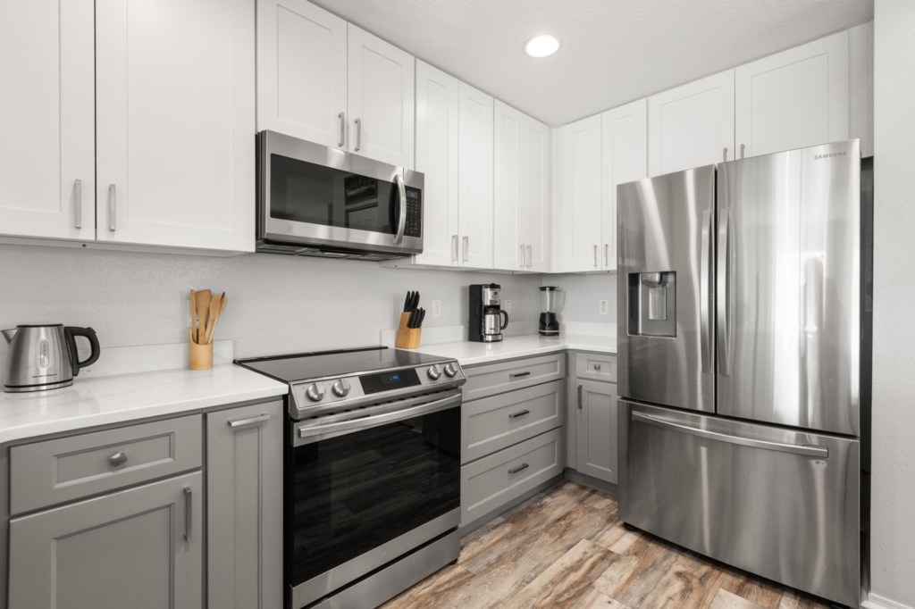 Kitchen — 3045 Seaview Castle Drive, photo 10 of 40