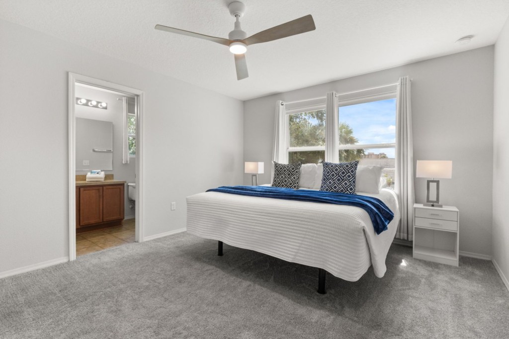 Bedroom — 3045 Seaview Castle Drive, photo 14 of 40