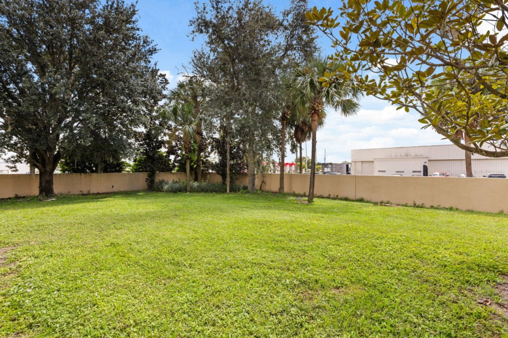 Backyard — 3045 Seaview Castle Drive, photo 26 of 40