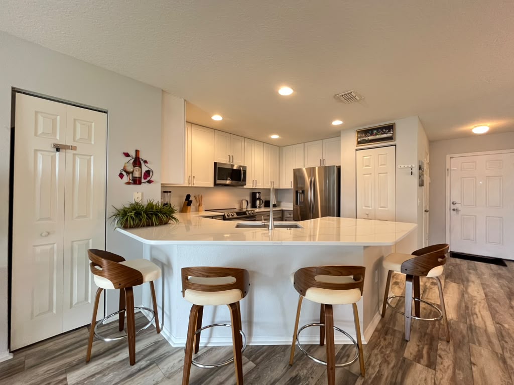 3 bedroom vacation townhouse at Compass Bay - Image 14