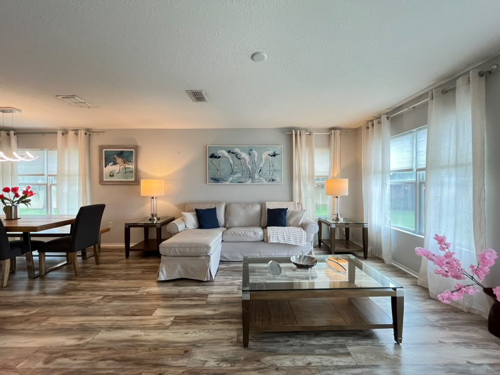 3 bedroom vacation townhouse at Compass Bay - Image 6