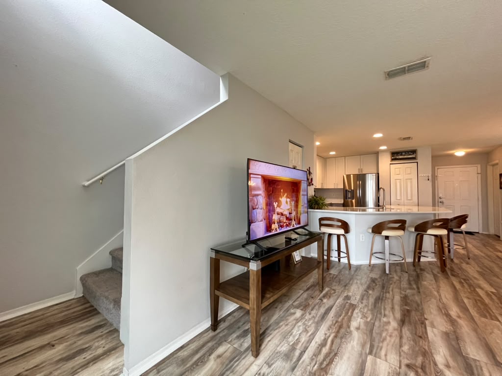 3 bedroom vacation townhouse at Compass Bay - Image 9
