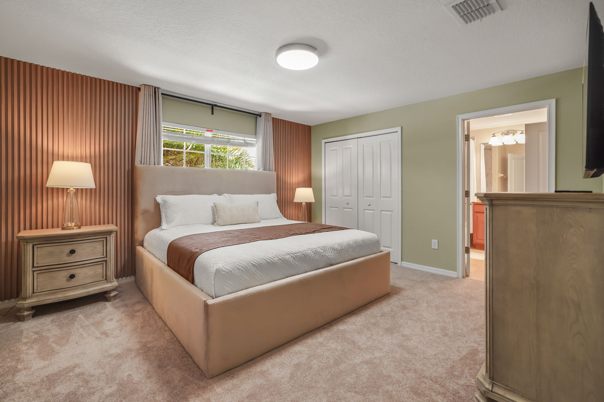 4 bedroom vacation townhouse at Storey Lake - Image 12