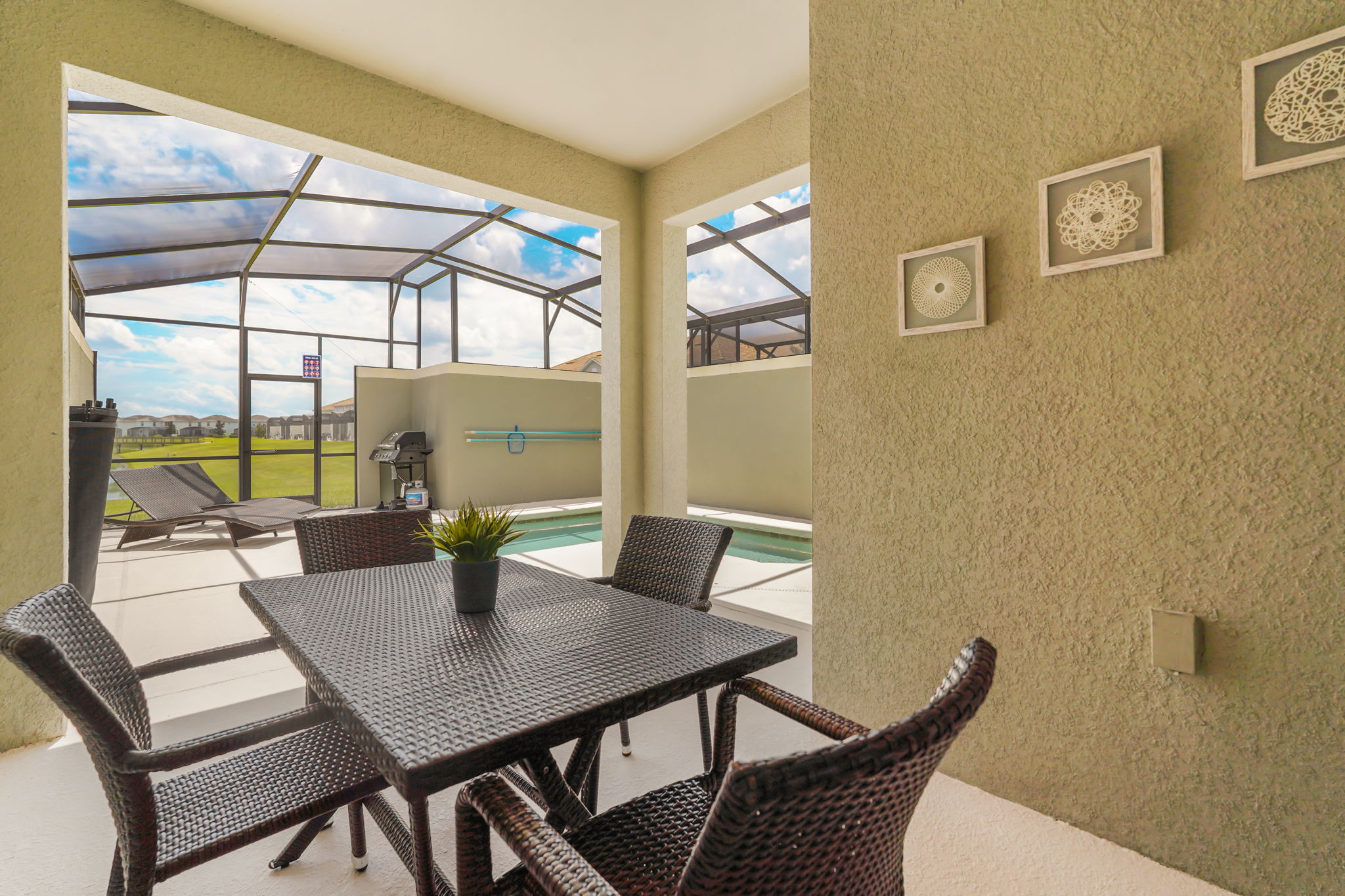 4 bedroom vacation townhouse at Storey Lake - Image 22