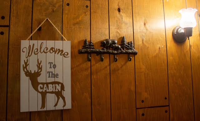 WelcomePlaque