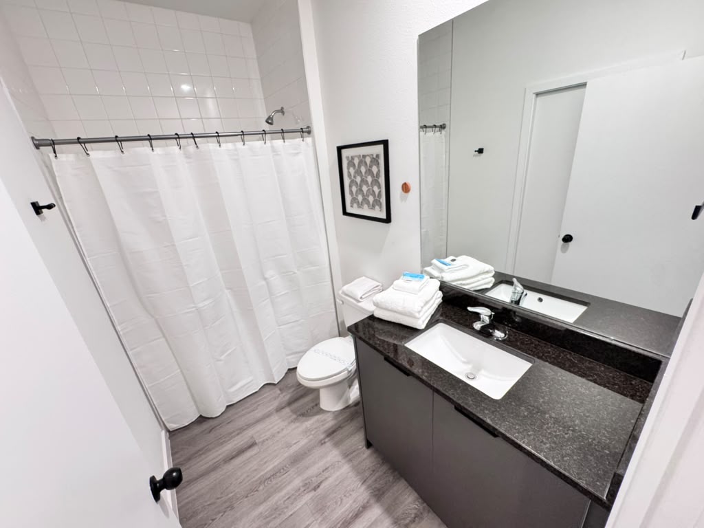 3 bedroom vacation townhouse at The Hub at Westside Reserve - Image 17