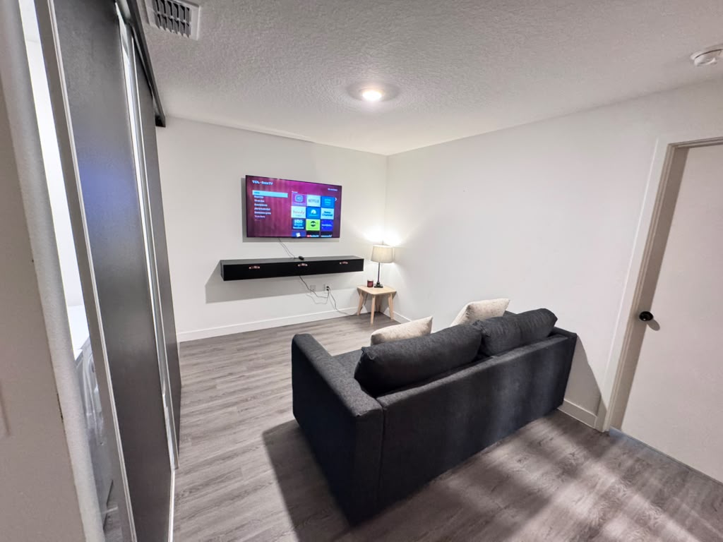 3 bedroom vacation townhouse at The Hub at Westside Reserve - Image 7