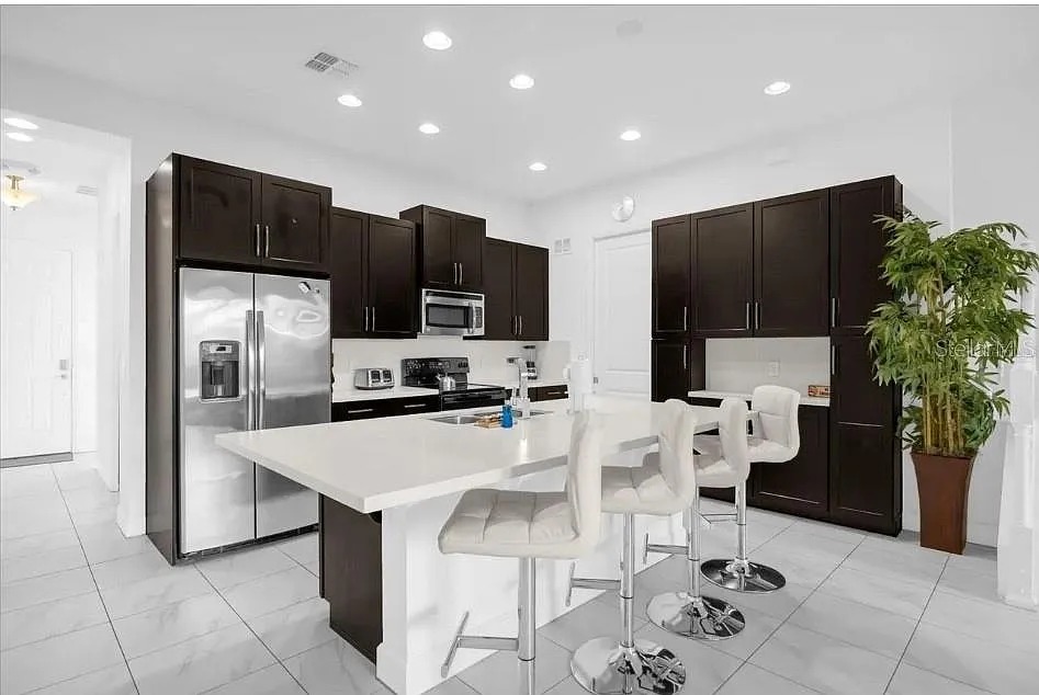 5 bedroom vacation townhouse at The Enclaves at Festival - Image 4