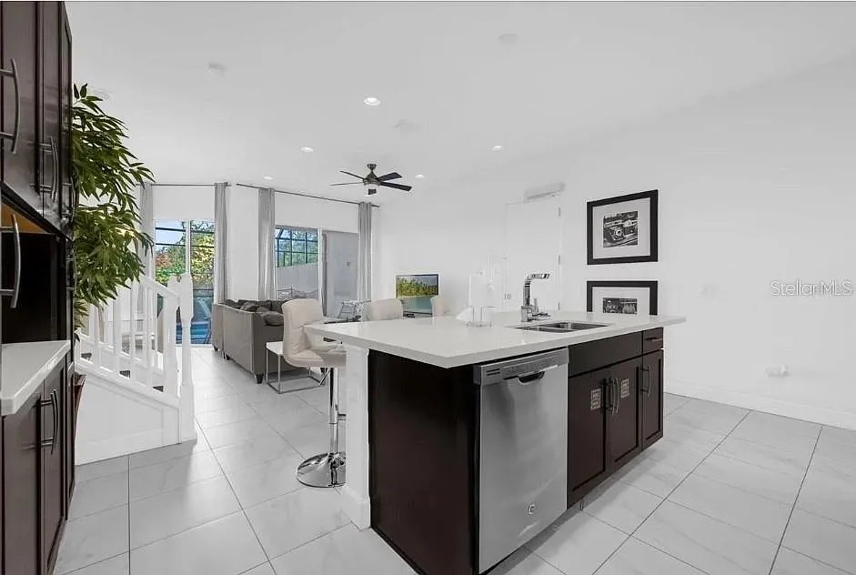 5 bedroom vacation townhouse at The Enclaves at Festival - Image 5