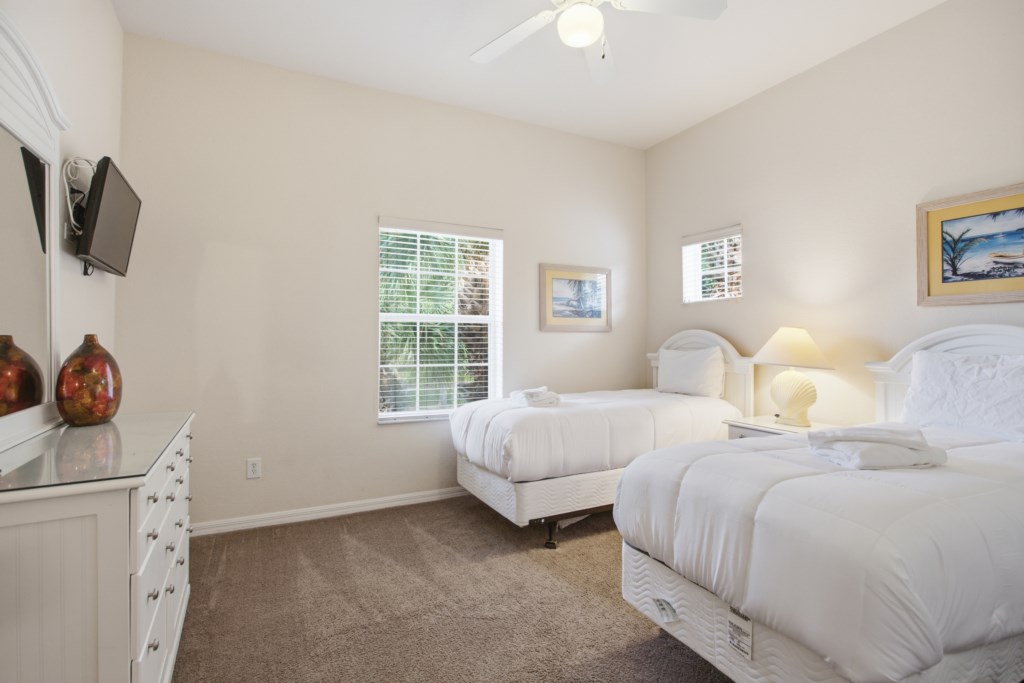 12-Bedroom2